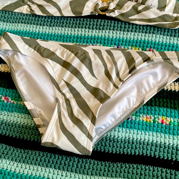 *NWT* Michael Kors Bikini - Picture 4 of 7